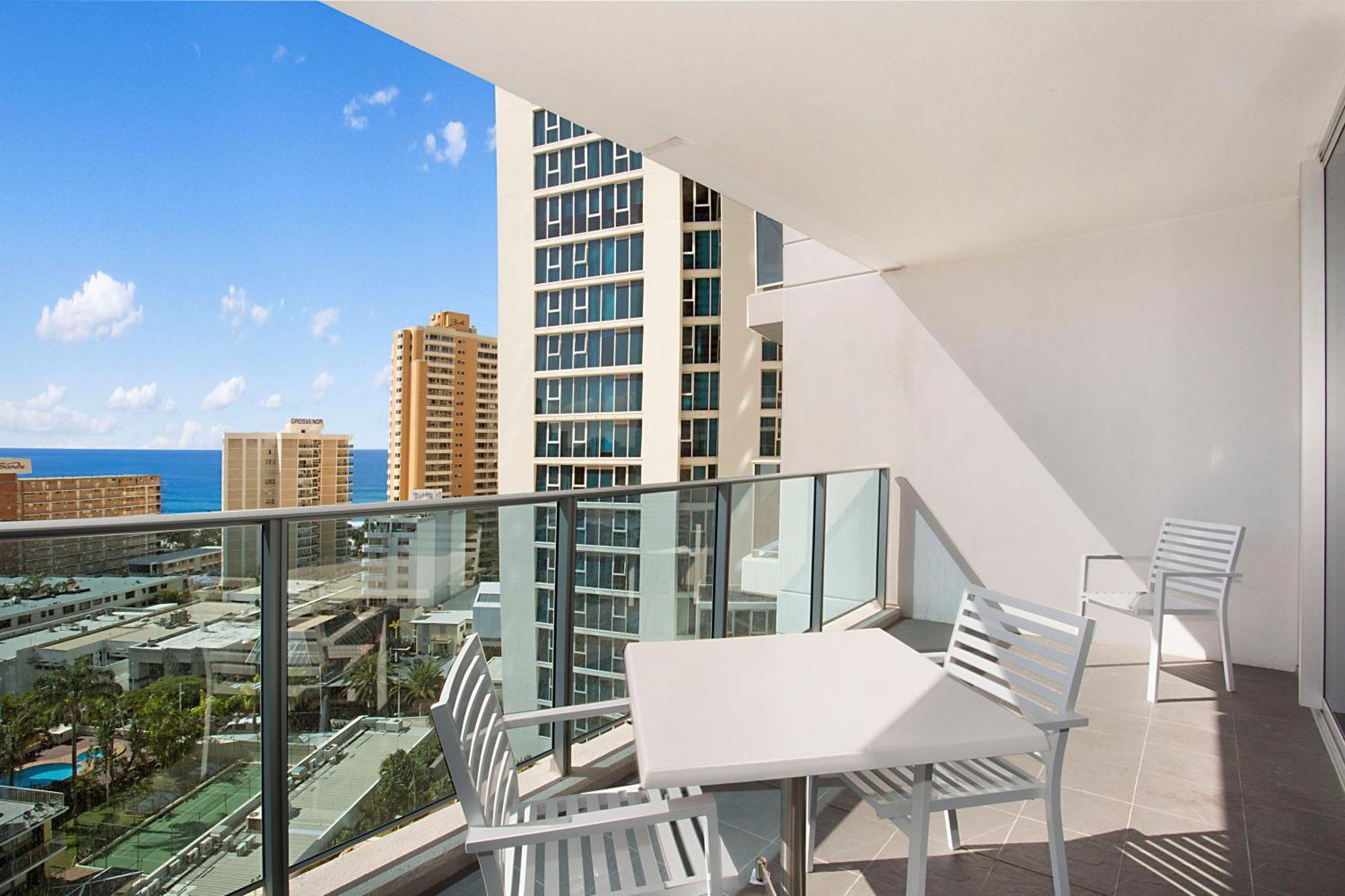 Number 1 H Residences - Wifi, Parking & More By Gold Coast Holidays Dış mekan fotoğraf