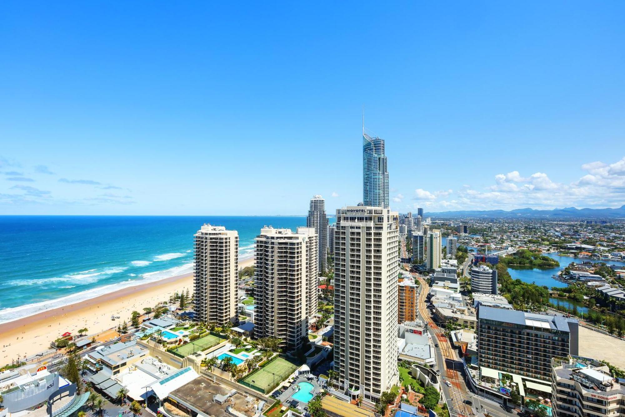 Number 1 H Residences - Wifi, Parking & More By Gold Coast Holidays Dış mekan fotoğraf